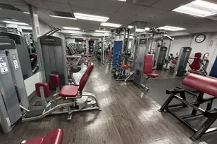 33 Pond Ave, Brookline, MA 02445 - Photo 11