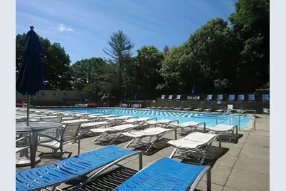 33 Pond Ave #401, Brookline, MA 02445 - Photo 9