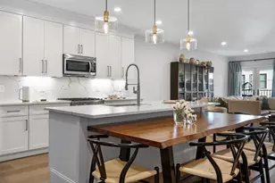 258-260 W 3rd St, Boston, MA 02127 - Photo 11