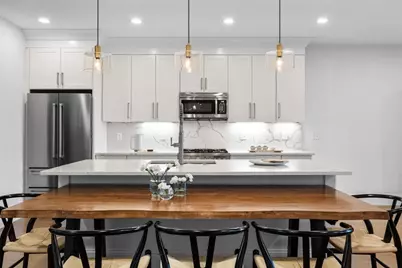 258-260 W 3rd St #1, Boston, MA 02127 - Photo 13