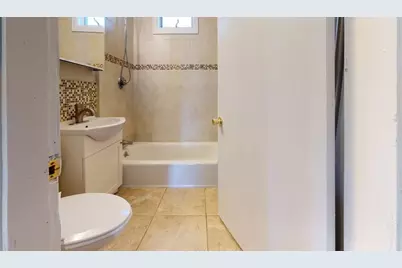 75 Cherry #2, Malden, MA 02148 - Photo 17