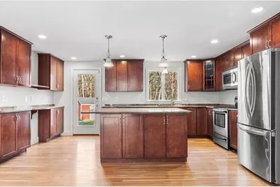 212 Mill St, Mansfield, MA 02048 - Photo 3