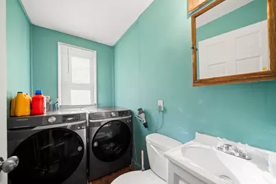 55 Malden St, Springfield, MA 01108 - Photo 15