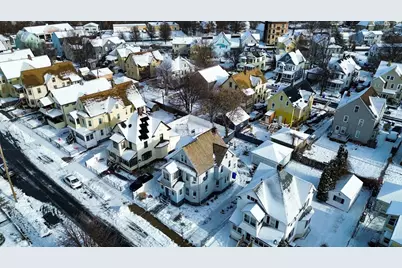 55 Malden St, Springfield, MA 01108 - Photo 39