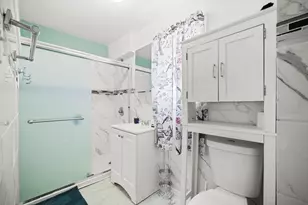 55 Malden St, Springfield, MA 01108 - Photo 25