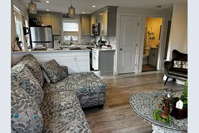 209-211 Lake Shore Dr, Weymouth, MA 02189 - Photo 5