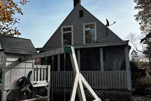 209-211 Lake Shore Dr, Weymouth, MA 02189 - Photo 35