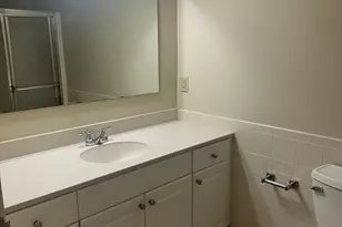 10 Florence St, Malden, MA 02148 - Photo 3