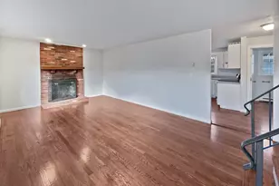 155 Clark Rd, Wrentham, MA 02093 - Photo 3