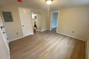 932 Massachusetts Ave, Arlington, MA 02476 - Photo 3