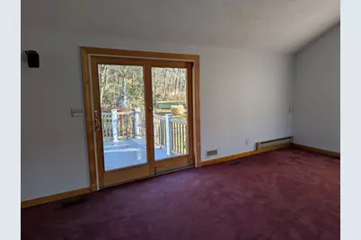 19 Carey Ave, Burlington, MA 01803 - Photo 5