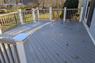 19 Carey Ave, Burlington, MA 01803 - Photo 9