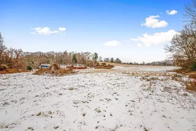 8 Walker Rd, North Brookfield, MA 01535 - Photo 9