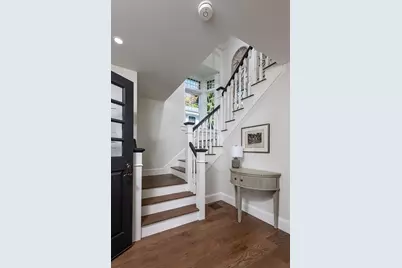 18 Wolcott Ave, Andover, MA 01810 - Photo 9