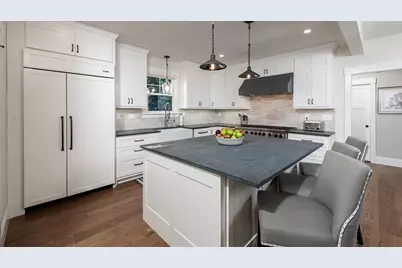 18 Wolcott Ave, Andover, MA 01810 - Photo 15