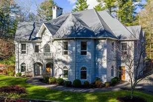 219 Chase Rd, Dartmouth, MA 02747 - Photo 1