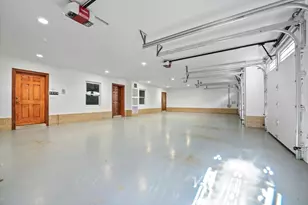 219 Chase Rd, Dartmouth, MA 02747 - Photo 31