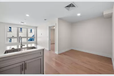 301 Border Street #406, Boston, MA 02128 - Photo 5