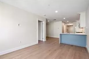 301 Border St, Boston, MA 02128 - Photo 17