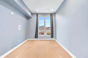 20 W Fifth St, Boston, MA 02127 - Photo 13