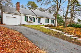 33 Duck Marsh Ln, Chatham, MA 02633 - Photo 1