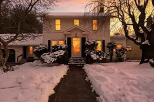 48 Pleasant St, Westfield, MA 01085 - Photo 39