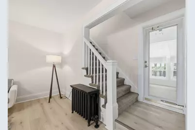 48 Pleasant St, Westfield, MA 01085 - Photo 21