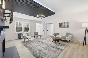 48 Pleasant St, Westfield, MA 01085 - Photo 13