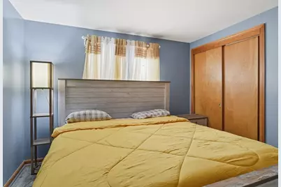 135 Bulat Dr, Springfield, MA 01129 - Photo 15