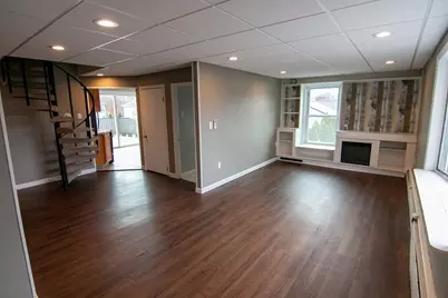 118 Vine Street #2, Saugus, MA 01906 - Photo 17