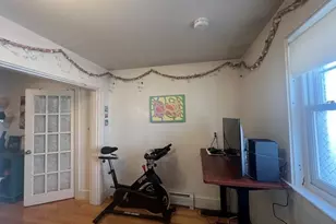 27 Holton, Medford, MA 02155 - Photo 7