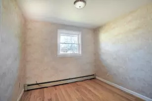 35 Marion St, Holbrook, MA 02343 - Photo 13