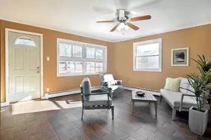 35 Marion St, Holbrook, MA 02343 - Photo 3