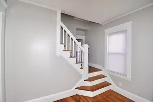 34 Castle St, Springfield, MA 01118 - Photo 3