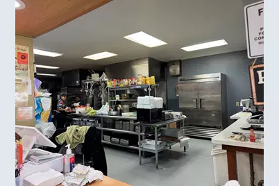 548 South St, Holyoke, MA 01040 - Photo 13