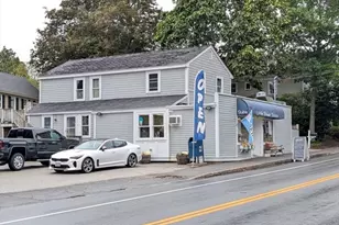 57 East St, Ipswich, MA 01938 - Photo 3