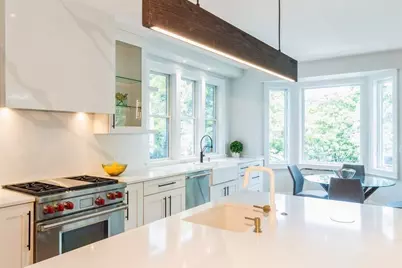 89 University Road, Brookline, MA 02445 - Photo 11