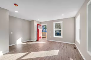 130 Dickinson, Springfield, MA 01108 - Photo 9