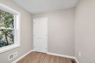 130 Dickinson, Springfield, MA 01108 - Photo 17