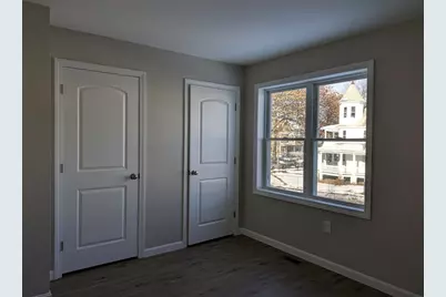 130 Dickinson #130, Springfield, MA 01108 - Photo 9