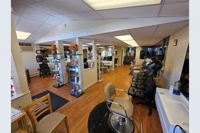 23 Lowell St, Methuen, MA 01844 - Photo 9