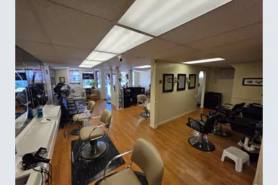 23 Lowell St, Methuen, MA 01844 - Photo 7