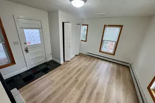 17 Hudson St, Marlborough, MA 01752 - Photo 3