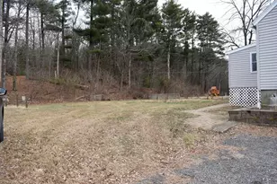 796 Charlton St, Southbridge, MA 01550 - Photo 7