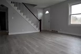 796 Charlton St, Southbridge, MA 01550 - Photo 17