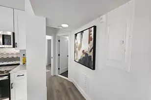 64 Alpine St, Boston, MA 02119 - Photo 7