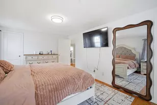 13 Bither St, Springfield, MA 01118 - Photo 17