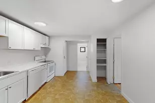 175 W Wyoming Ave, Melrose, MA 02176 - Photo 5