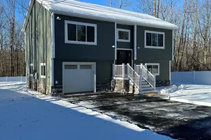 102 Wells Rd, Becket, MA 01223 - Photo 1