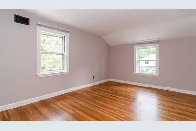 115 Parker Rd, Wellesley, MA 02482 - Photo 9